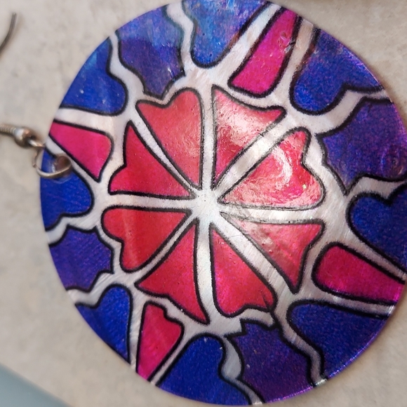 Hand painted Pink Purple sea shell pierced Dangle Earrings - Picture 7 of 14